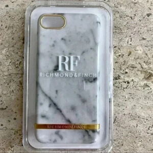 Brand new: R&F iPhone 7 WHITE GLOSSY MA…